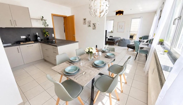 Premium Apt Stuttgart Airport-Messe & Parkplatz mit Balkon