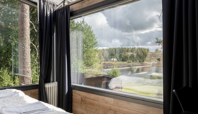 Private & Cozy Suite with terrace and lake views
