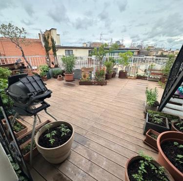 Private Floor with Rooftop Terrace