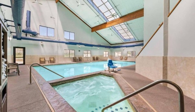 Queen Rooms w/Free Breakfast | Indoor Heated Pool & Free Parking