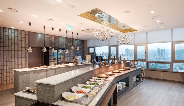 Ramada Encore by Wyndham CheonAn