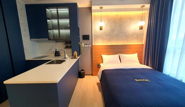 Raviens-Elliy's Room