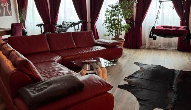 Red Silence - Premium Suite - Fsk18