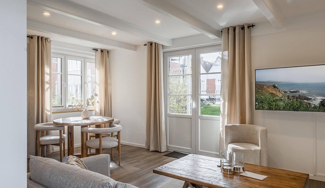Relaxed vacation apartment "Nordseelounge" right by the sea on Pellworm!