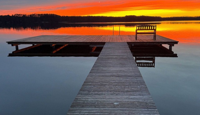Relaxing days for the whole family at the idyllic lake