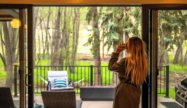 Relaxing Riverside Oasis w/Hot Tubs, Sauna, Fire Pit, by Forest & Peak Retreats