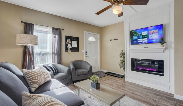 Remote Work Ready Prime Downtown Spot