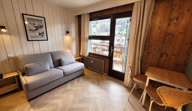 Renovated studio, Les Gets center, sunny balcony