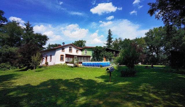 Resthof to arrive and relax for everyone.