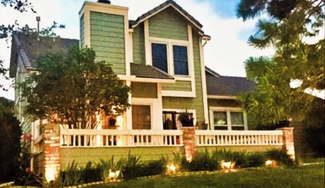 Retreat Near Broadmoor & Cheyenne Mountain