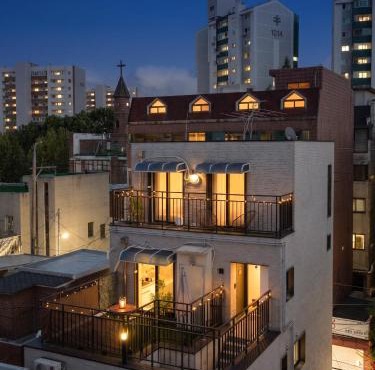 Romance and convenience at the same time ㅣ 2 terraces, 2 bathrooms