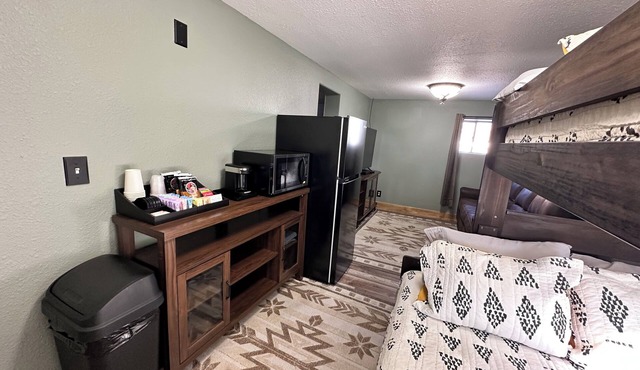 Room 10- Caribou Crossing Motel Newly Renovated