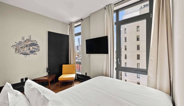 Rove Travel | Freeman 301 | Studio w/Amenities