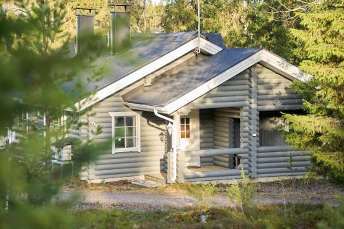 Rukan Havu - Ski-in cabin with sauna & fireplace, 100m to slopes