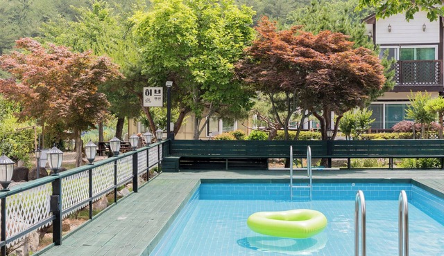 Samcheok Herb Pension