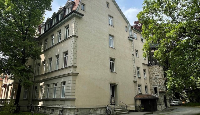 Schlafen im Turmzimmer- Moderne Ferienwohnung im Zentrum Weimars