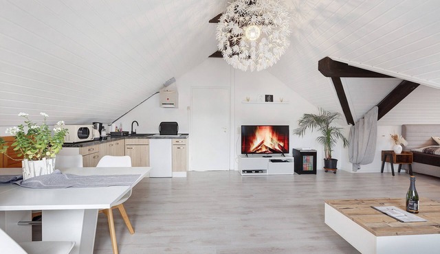 Schwarzwaldglück – Group Getaway with Balcony & Garden (2 Apartments)