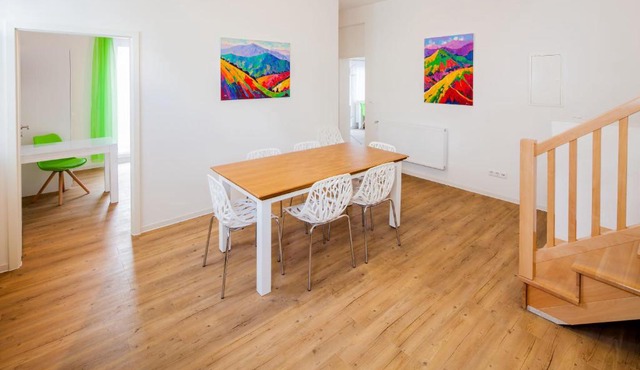 SecondHome Stuttgart - Very nice apartment near historic city centre at Blumenstr 58 in Esslingen am Neckar - W2