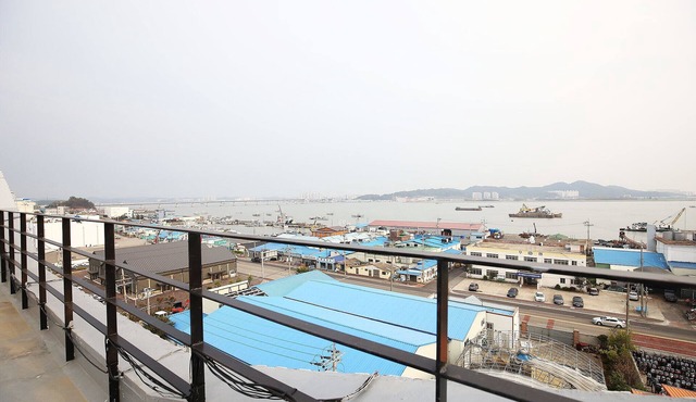 Seocheon Hotel Kamon