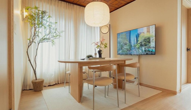 Seoul Station 3BR PrivatePatio Sleeps 6