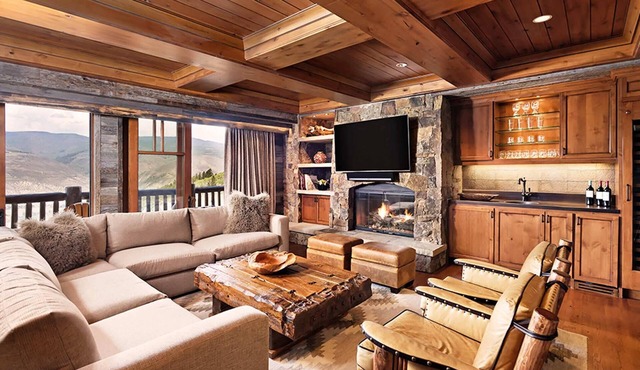 Ski-In/Out Penthouse | 9th Floor Ritz-Carlton Bachelor Gulch | By Cuvée