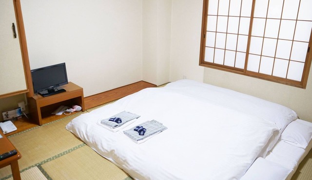 SmokingRoom onlyFree parking WiFi available/Anan Tokushima