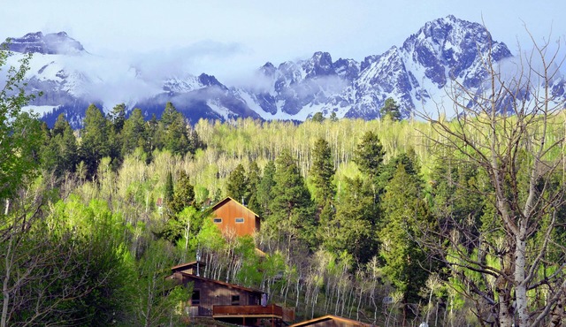 Sneffels Retreat! Enjoy Amazing Mountain Views in Peace & Comfort!