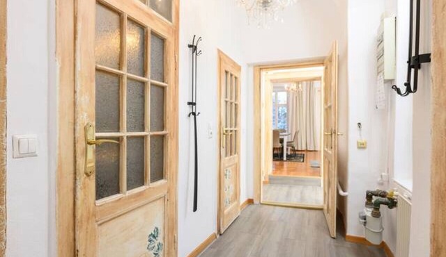 Spacious 2BR Stay for 6 Heart of Mödling