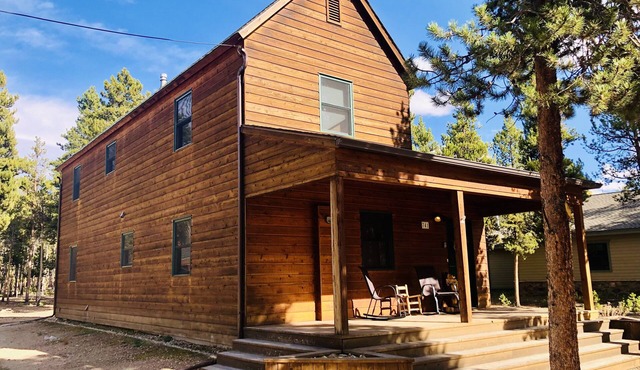 Spacious And Affordable Home In The Woods