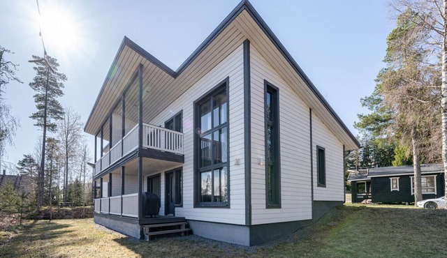 Spacious & Cozy 2BR Cabin at Riihivuori Peak next to Ski Slopes