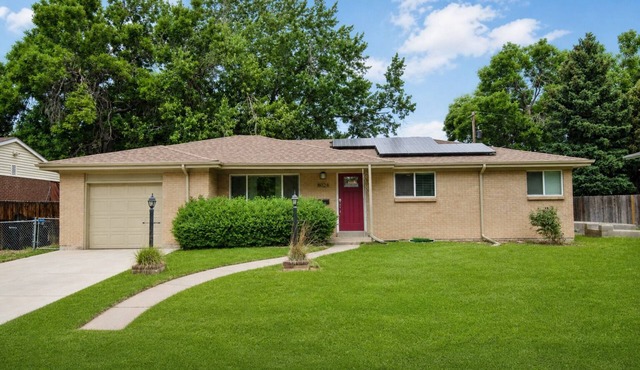 Spacious Retreat Ensuite Bedrooms Large Yard