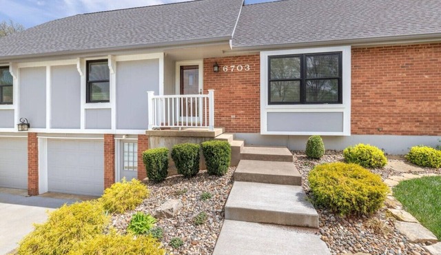 Spacious Shawnee Retreat 4BR + Patio + Sleeps 8