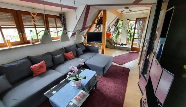 Spacious vacation apartment (80 sqm) for up to 4 people with loggia