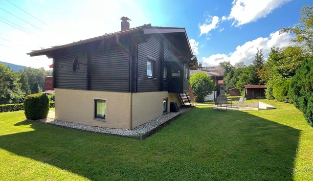 Spacious vacation apartment for up to 13 people in the Hohen Bogen vacation village