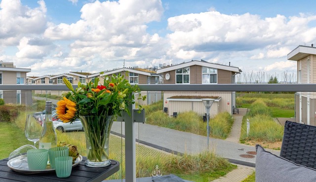 Strandperle - gute Ausstattung, Meerblick, Terrasse, Sauna, Bikeport, NK inkl.
