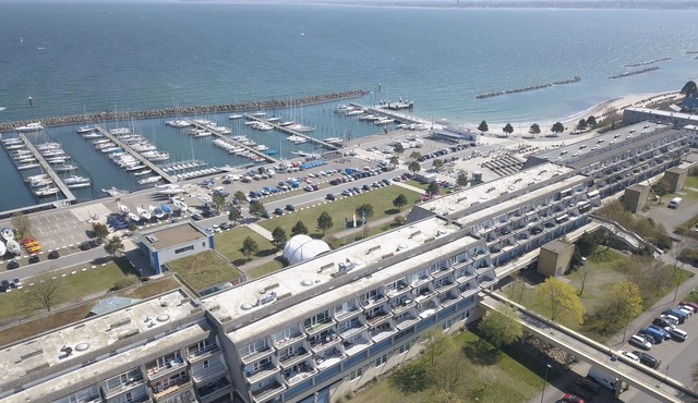 Strandperle Kiel-Schilksee, only 50 m to the beach .