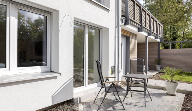 Studio Apartment 'Ferienwohnung 1 Coburg-Creidlitz' with Private Terrace