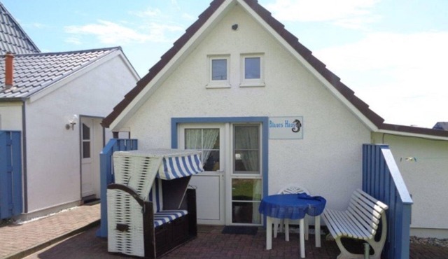 Studio house "Blue House" 200 steps to the sea