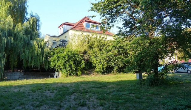 Studio in Former Rose Nursery with Garden; Business travelers are welcome