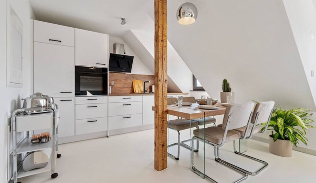 Stuttgart Lux Living |Stylish Living in the Center