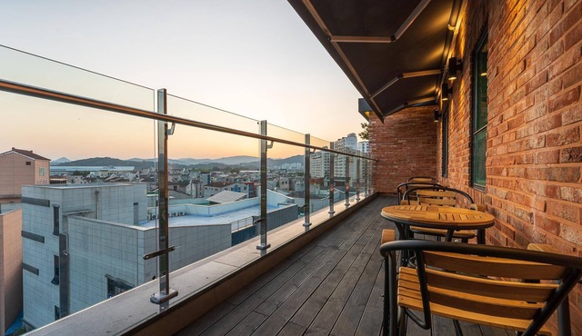 Suncheon Hotel THE H