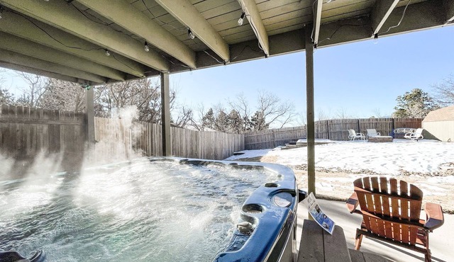 Sunset Mesa Hideaway /hot tub /new renovation