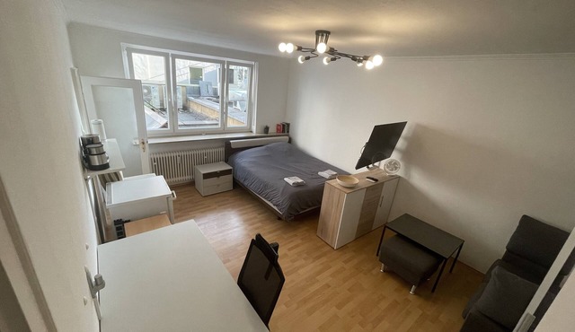 Super central Munich 1 room flat - everything in walking distance