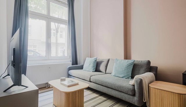 Superb Friedrichshain Studio, Fully Furnished & Equipped, by Blueground