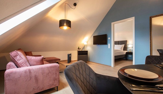 Superior Suite # 15 - Das Adler by Dilpert