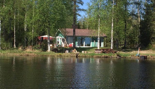 Suviranta- Your Cozy Lake House in the Heart of Finland with Sauna + Hot Tub