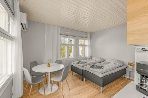 Törrö as 2, siisti 2 hlö huoneisto keittiöllä ja kylpyhuoneella, Ranuantien varrella