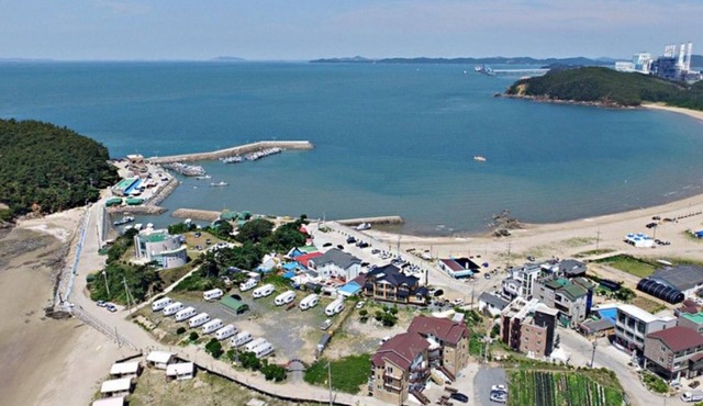 Taean Hakampohaneul Pension
