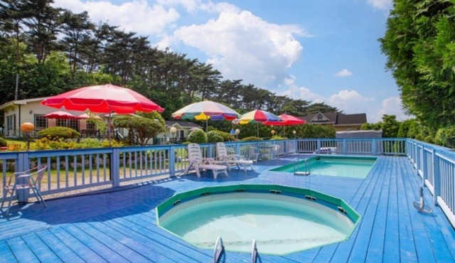 Taean Secret Garden Pension