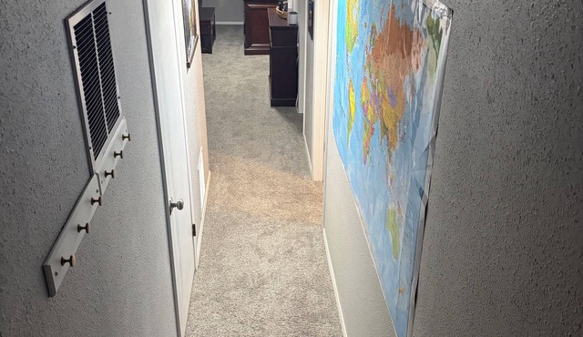 The Bear Den Retreat - Welcoming 1-bedroom apartment in Colorado Springs